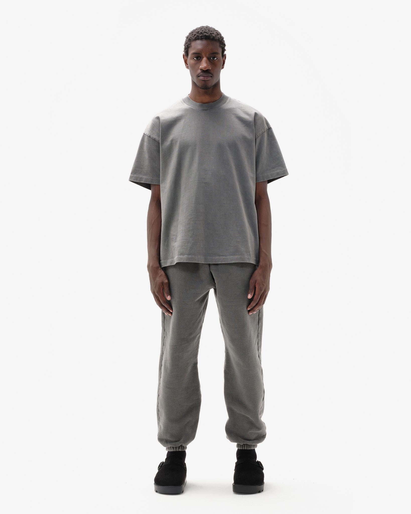 HEAVYWEIGHT VINTAGE T-SHIRT - VINTAGE GREY
